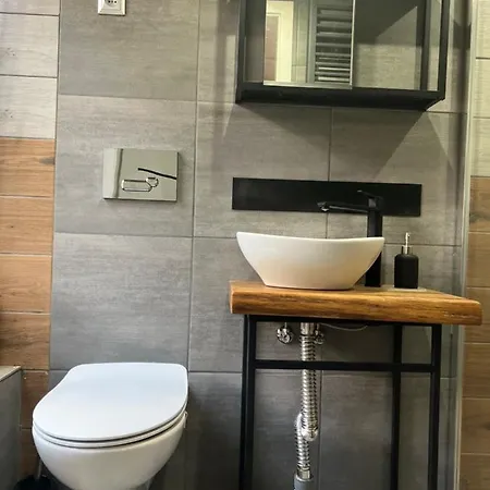 Idyllischer Am Badesee